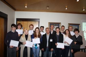 LVS Ascot students with Paul Holmes and Keith Grainger from Sellmax